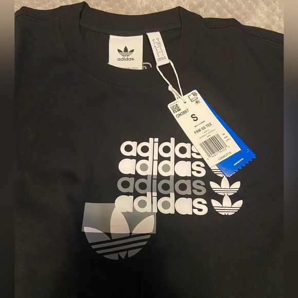 Adidas Forum Tee (M) size Small - Picture 3 of 5